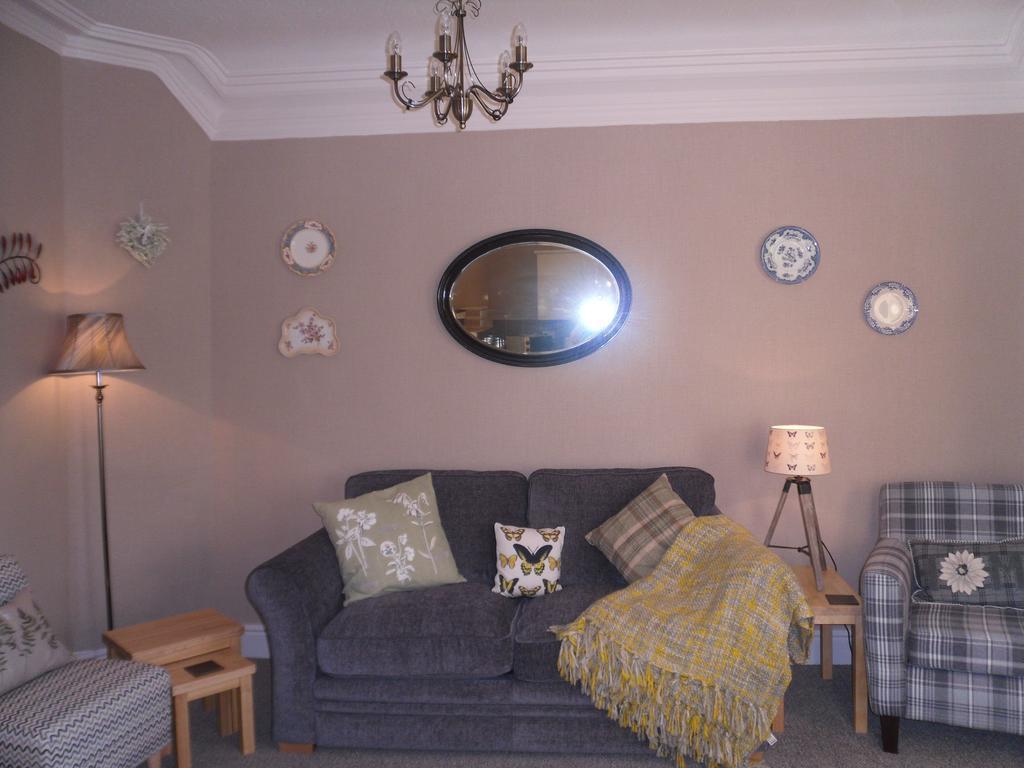 Claremont House Holiday Apartments Llandudno Bilik gambar