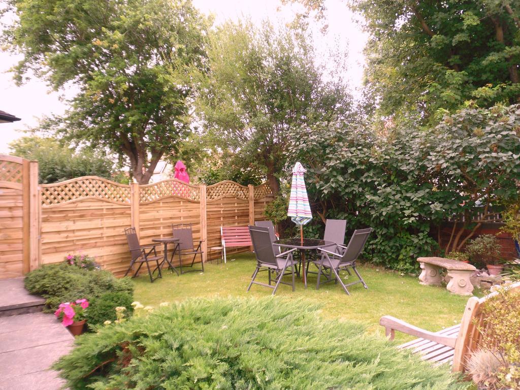 Claremont House Holiday Apartments Llandudno Bilik gambar