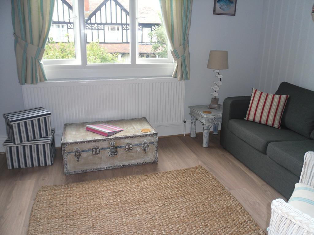 Claremont House Holiday Apartments Llandudno Bilik gambar