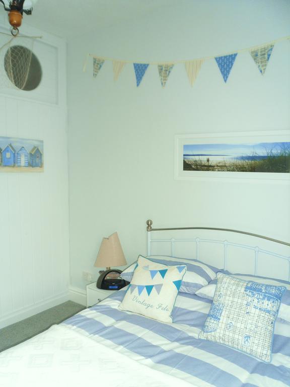 Claremont House Holiday Apartments Llandudno Bilik gambar