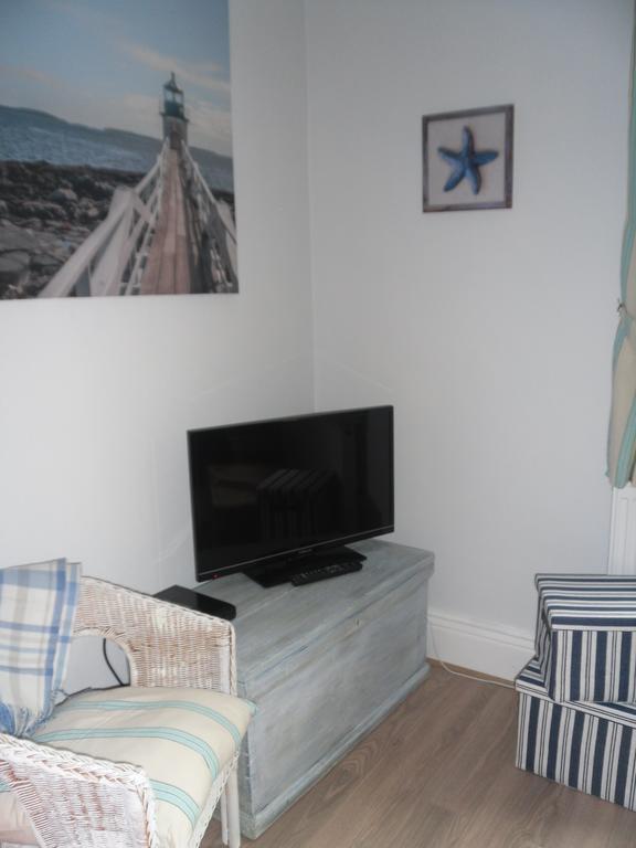 Claremont House Holiday Apartments Llandudno Bilik gambar